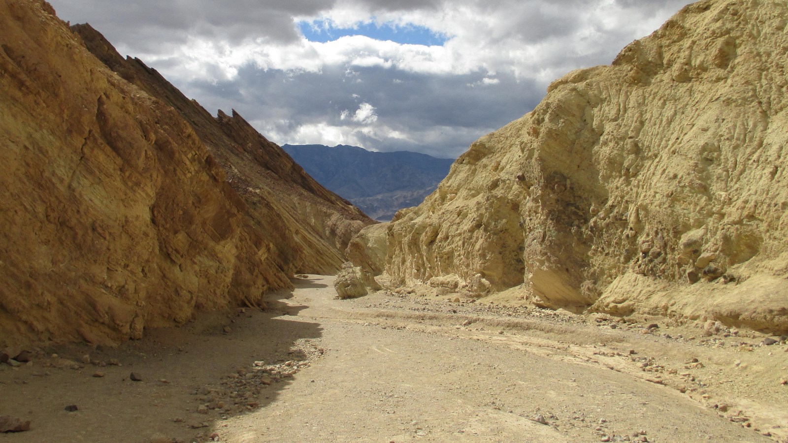 Golden Canyon Trail